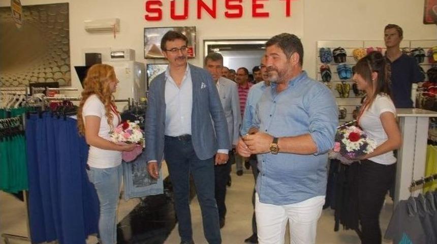 Adıyaman&rsquo;da, Fabrika Satış Mağazası A&ccedil;ıldı