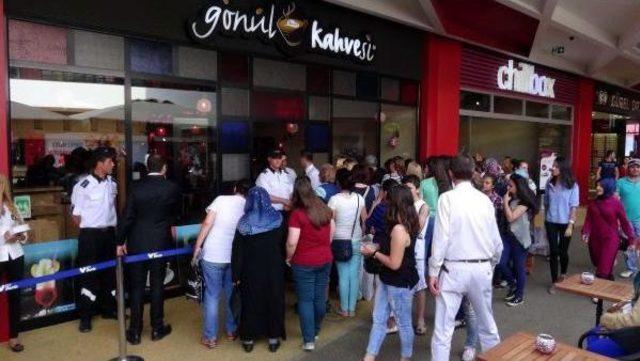 Çanakkale de Türkan Şoray Izdihamı 2