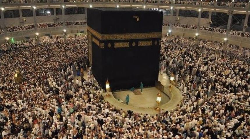 Eminevim&rsquo;den 24. Yıla &Ouml;zel Umre Ziyareti