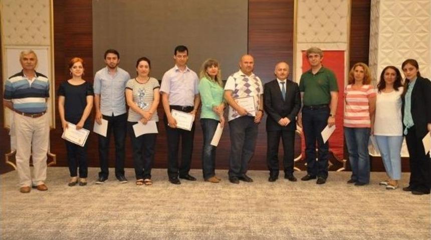 Eğitimini Başarı İle Tamamladılar