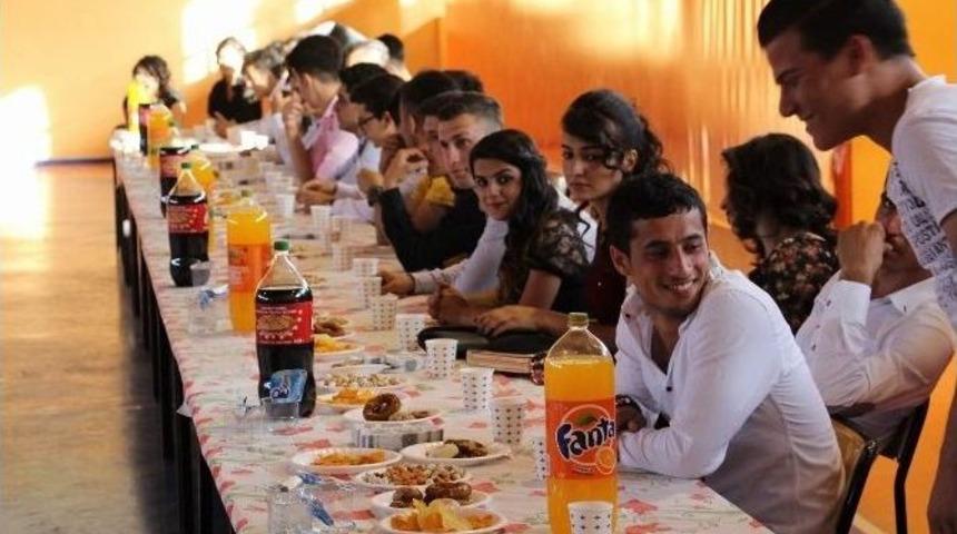 Spor Lisesi&rsquo;nde 44 &Ouml;ğrenci İ&ccedil;in Mezuniyet T&ouml;reni