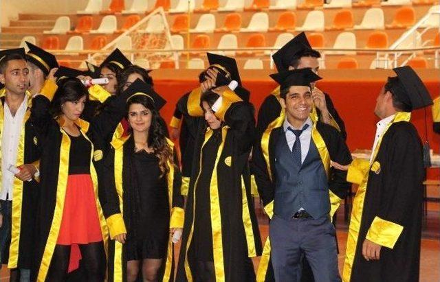 Spor Lisesi&rsquo;nde 44 &Ouml;ğrenci İ&ccedil;in Mezuniyet T&ouml;reni 1