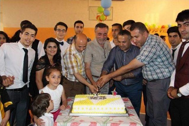 Spor Lisesi&rsquo;nde 44 &Ouml;ğrenci İ&ccedil;in Mezuniyet T&ouml;reni 2