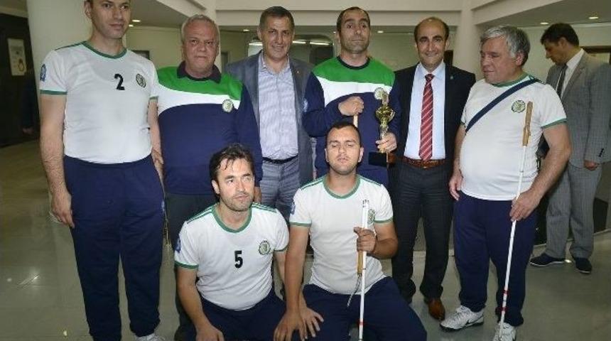 Yıldırım&rsquo;ın Madalya Avcıları &Ouml;d&uuml;llendirildi