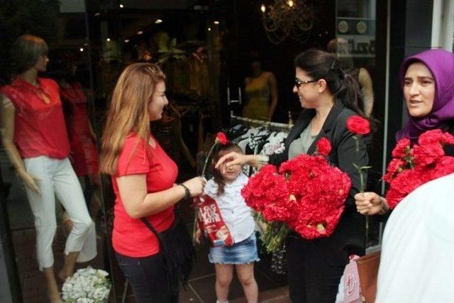 Tekirdağ’da Ak Parti Tarafından Sevgi Yürüyüşü Düzenlendi