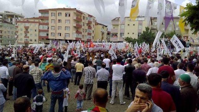 Selahattin Demirtaş: “sizin Milletvekiliniz Olacağım”