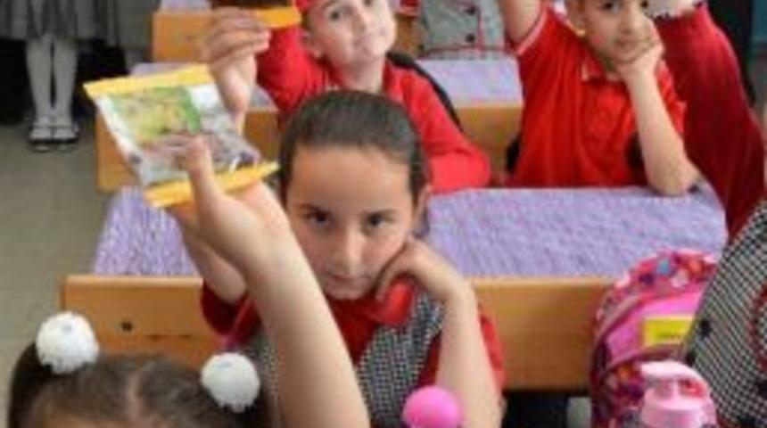 &Ouml;ğrencilere 1.5 Milyon Paket Kuru &Uuml;z&uuml;m Dağıtılacak