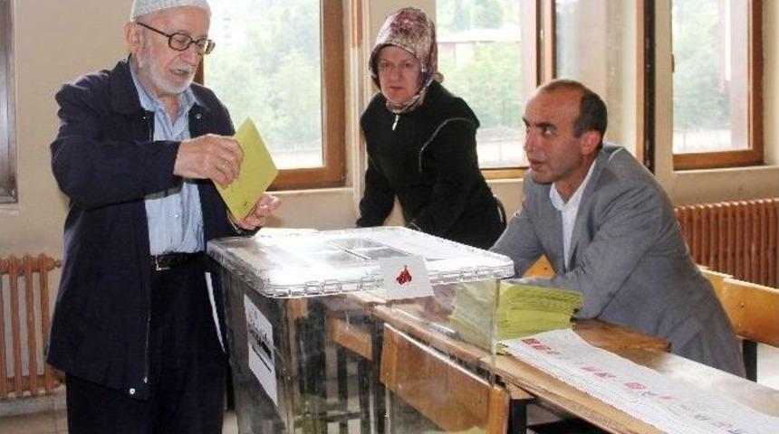 Erdoğan&rsquo;ın Hemşehrileri Elini &Ccedil;abuk Tuttu