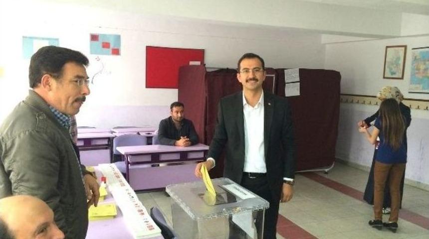 Ak Parti İl Başkanı Tanrıver Oyunu Kullandı