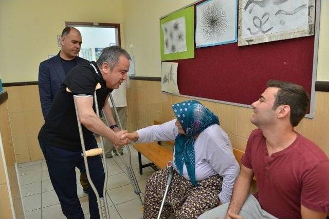 Başkan Böcek Oyunu Kullandı 3