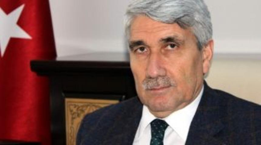 İlk Oyu Başkan Musa Yılmaz Kullandı