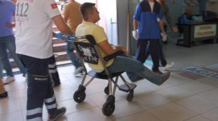 Adıyaman&rsquo;da Motosiklet Devrildi: 1 Yaralı