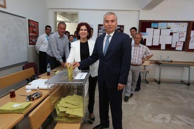 Başkan Zolan Oyunu Kullandı 1