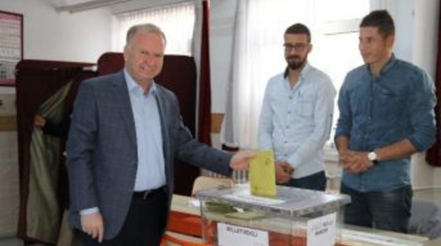 Nevşehir Valisi Mehmet Ceylan, Oyunu Kullandı