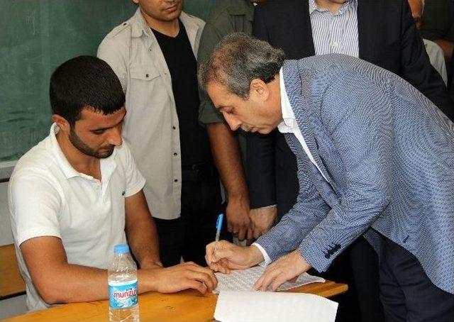 Bakan Eker Oyunu Kullandı 1