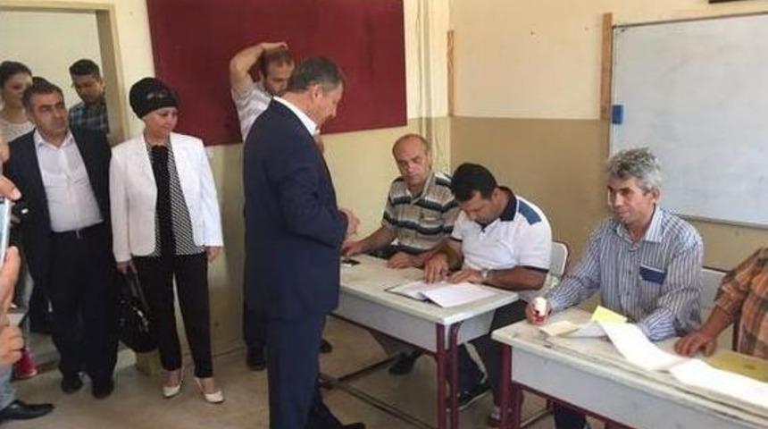 Ak Partili &Ouml;zdağ, Oyunu Kullandı