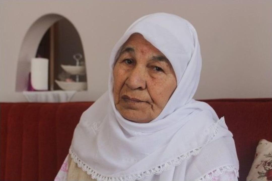 (&ouml;zel Haber) Yaşlı Kadın Oy Kullanamayınca Ağladı