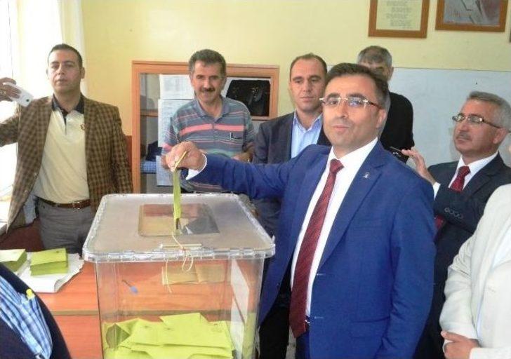 Ak Parti Vekil Adayları Oylarını Kullandı G4