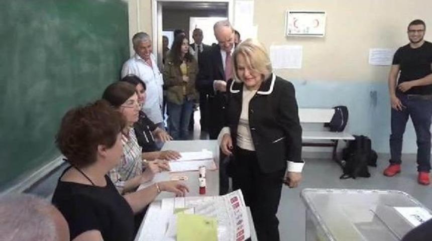 İlker Başbuğ Oyunu Kullandı