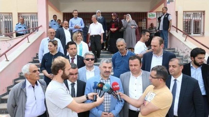 B&uuml;y&uuml;kşehir Belediye Başkanı Mustafa &Ccedil;elik Oyunu Kullandı