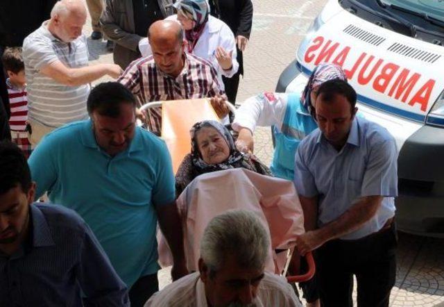 Kahramanmaraş'ta 220 Hasta Seçmen Sandığa Ambulansla Taşındı