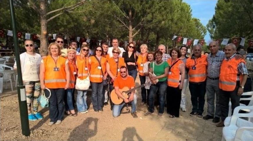 Gen&ccedil;er&rsquo;den T&uuml;fek&ccedil;iye Plaket