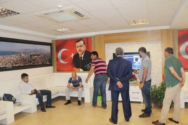 Ak Parti İzmir’de Sessizlik Hakim