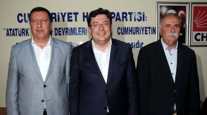 &Ccedil;anakkale'de Chp 2, Ak Parti 1, Mhp 1 Milletvekili &Ccedil;ıkardı  (2)