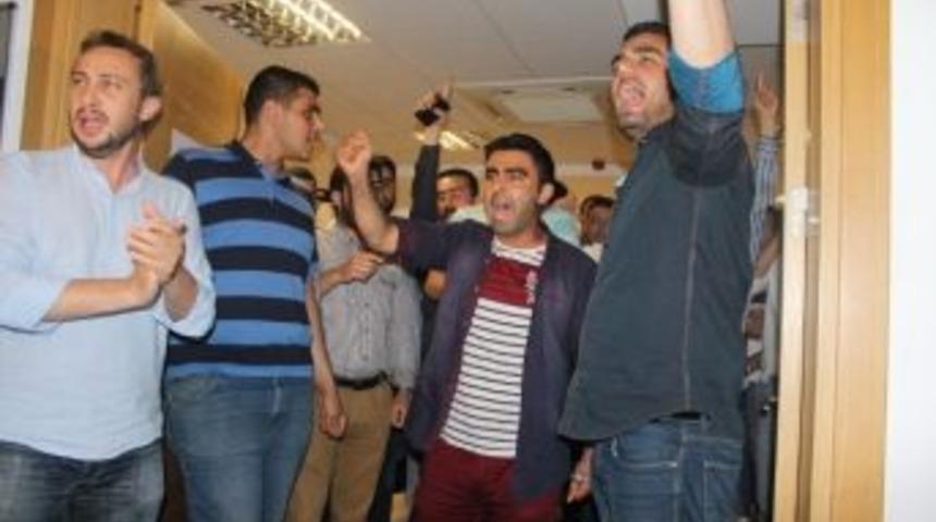 Ak Parti İzmir Sessizliğini Bozdu