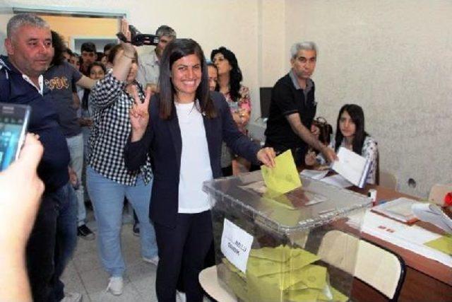 Mardin'de Hdp 5, Ak Parti 1 Millekili Çıkardı