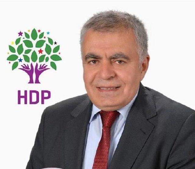 İzmir'de Chp 12, Ak Parti 8, Mhp 4 Ve Hdp 2 Milletvekilliği Kazandı