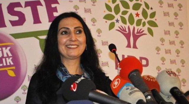 Demirtaş Ve Yüksekdağ'a Yoğun Ilgi