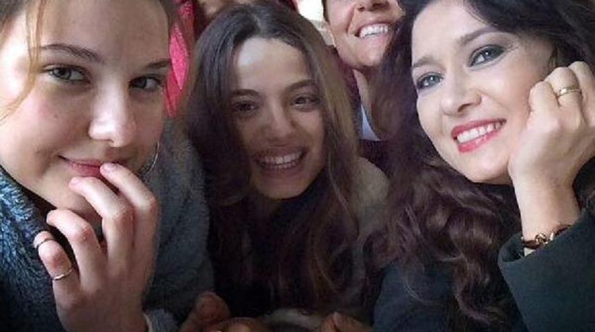 Leyla Tanlar: Nurg&uuml;l Yeşil&ccedil;ay'ın Enerjisi Bizi Etkiliyor