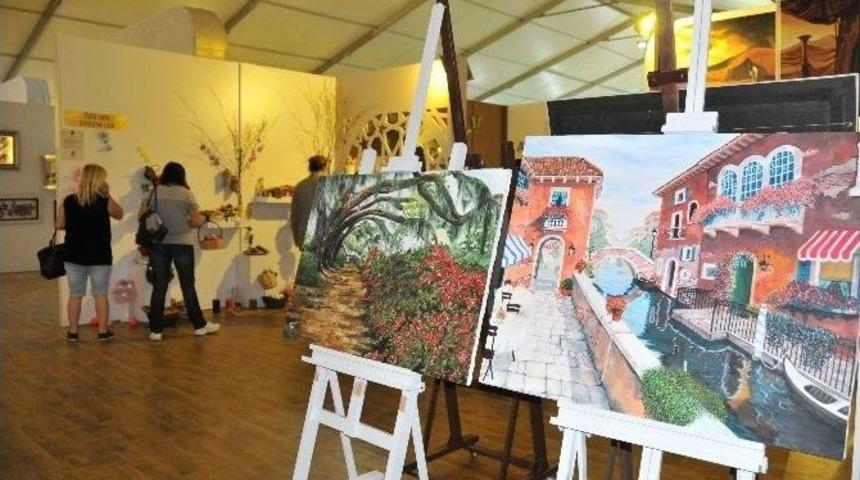 3 Bin Ziyaret&ccedil;i Ke&ccedil;mek Sergisine Tam Not Verdi