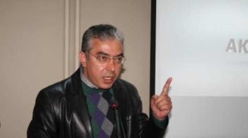 Ak Parti Kars Milletvekili Adayı Mehmet U&ccedil;um, Se&ccedil;im Sonu&ccedil;larını Değerlendirdi