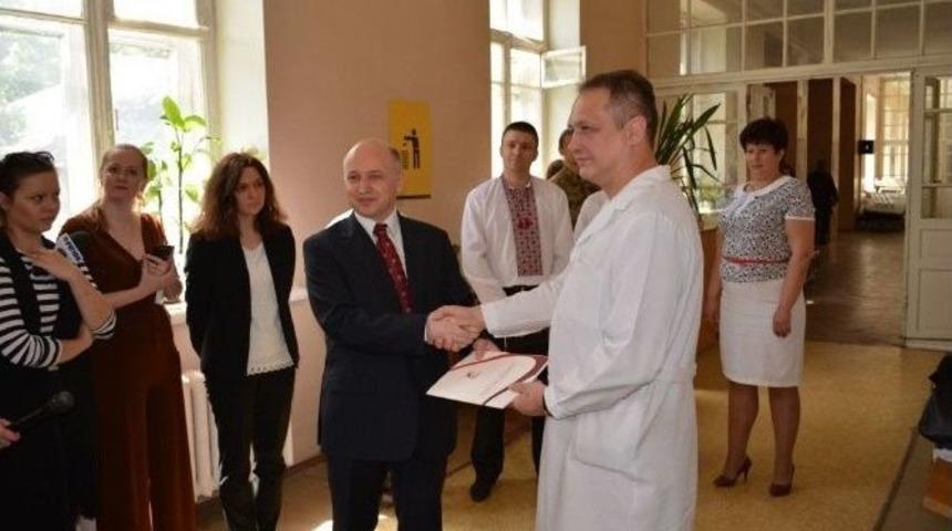 Ukrayna Dnipropetrovsk Askeri Hastanesine Ekipman Desteği