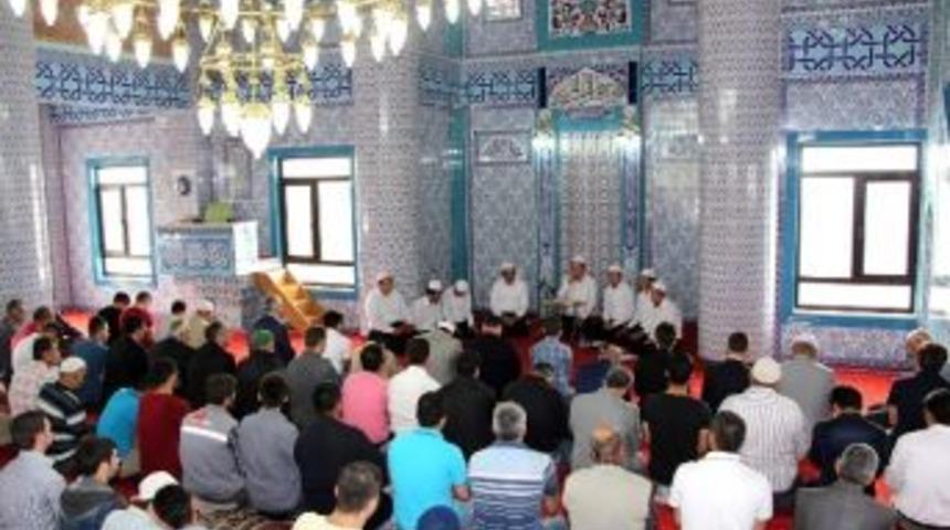 Gediz Meslek Y&uuml;ksekokulu&rsquo;nda Mezuniyet Mevlidi