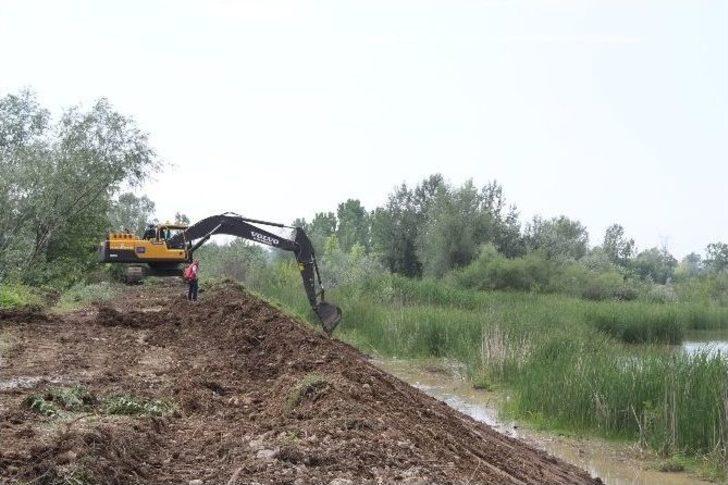 Kuzuluk Göl Parkta Çalışmalar Hızla Devam Ediyor G4