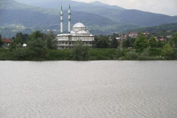 Kuzuluk Göl Parkta Çalışmalar Hızla Devam Ediyor G5