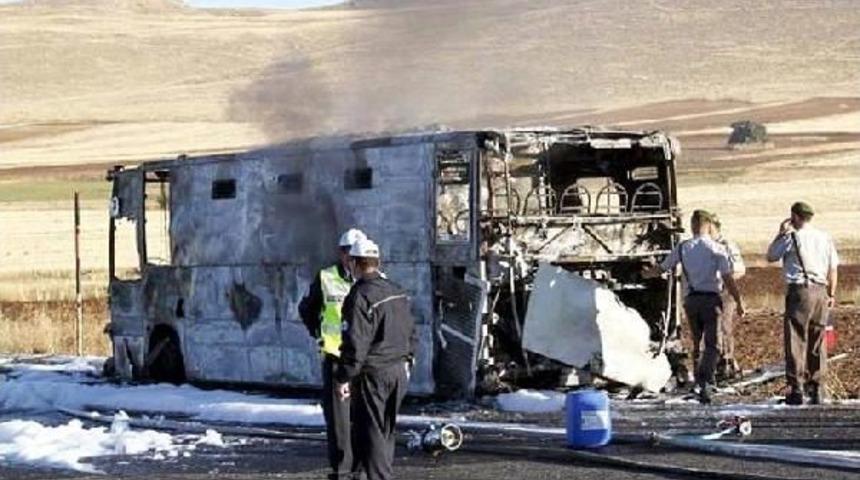 5 Mahkumun Yanarak &Ouml;ld&uuml;ğ&uuml; Davada Sanıklar Beraat Etti