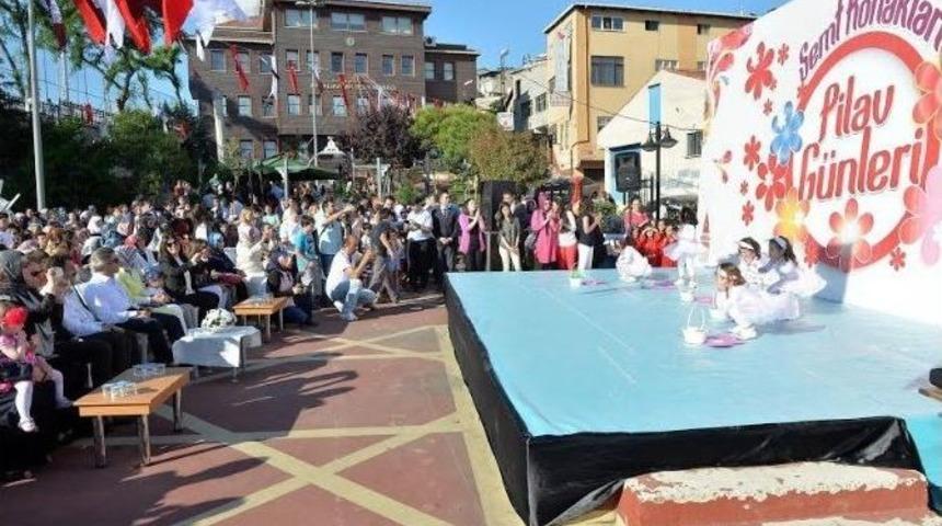 Beyoğlulu Anneden Başkan Demircan&rsquo;a Semt Konağı Teşekk&uuml;r&uuml;