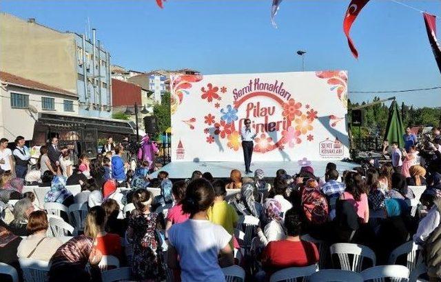 Beyoğlulu Anneden Başkan Demircan’a Semt Konağı Teşekkürü