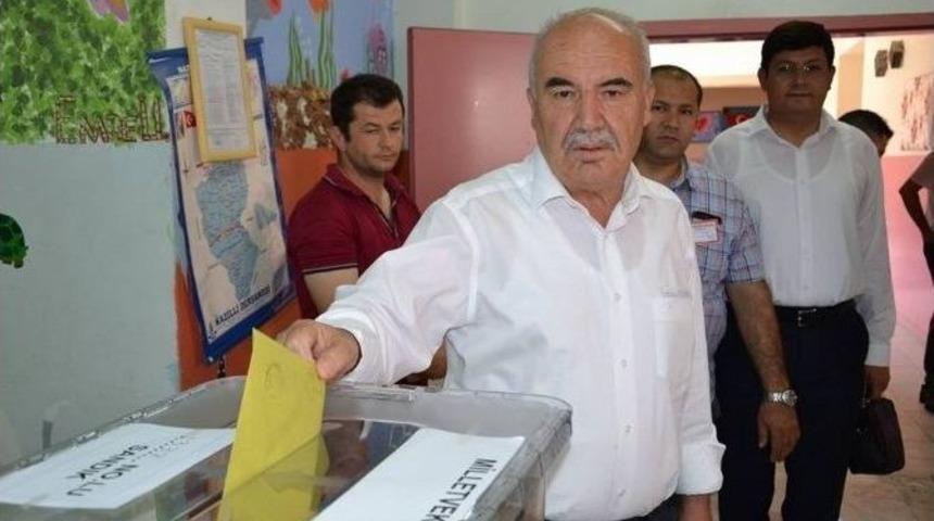 Hemşerileri Mhp&rsquo;li Milletvekili Adayını Şaşırttı