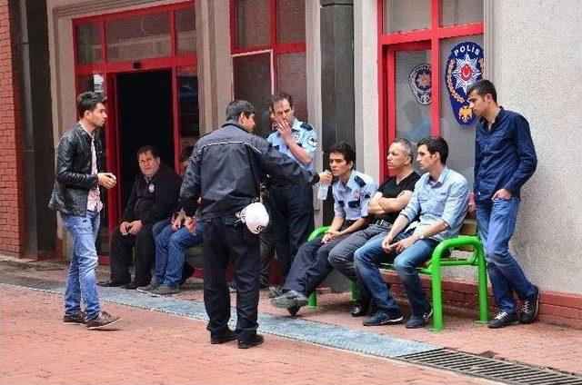 Genç Polis Evinde Ölü Bulundu