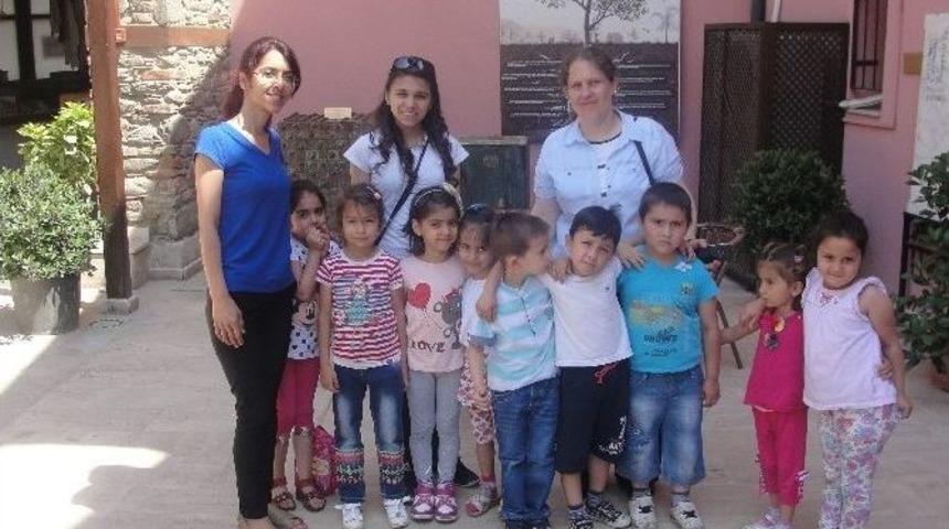 &Ouml;ykam Miniklerin G&ouml;zdesi Oldu