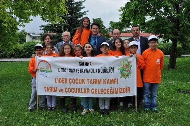 Kütahya’da Lider Çocuk Tarım Kampı Sona Erdi