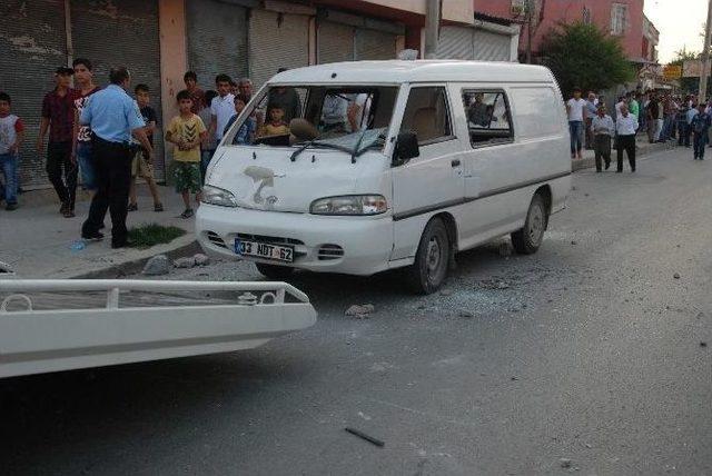 Tarsus’ta İki Kardeşi Trafik Kazası Ayırdı