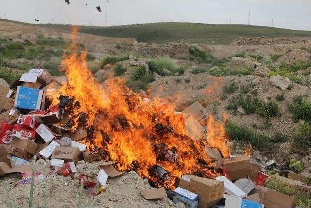 Edremit’te Bir Ton Gıda Malzemesi İmha Edildi