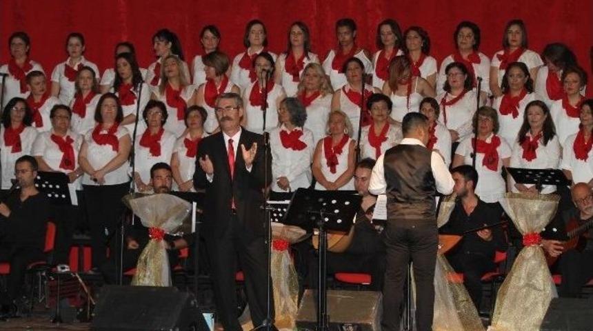 Gaziemir&rsquo;de Halk M&uuml;ziği Gecesi