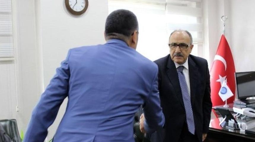 Beşir Atalay, Eşinin Sağlık Durumu Hakkında Bilgi Verdi